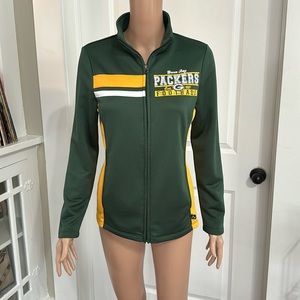 Green Bay Packers vintage style zip-up jacket. Official NFL Team Apparel. NWOT!